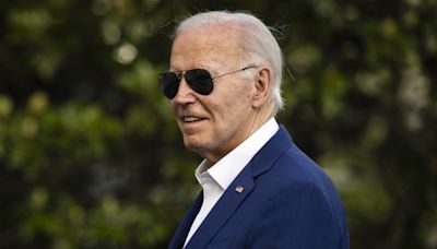 Biden insiste en una carta al Congreso que seguirá en la contienda contra Trump