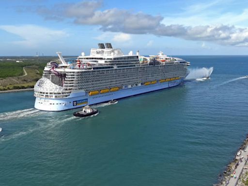 Royal Caribbean's New Utopia of the Seas Gets Spectacular Sendoff