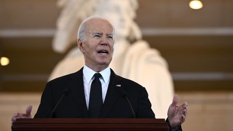 Biden says antisemitism has no place in America in somber speech connecting the Holocaust to Hamas’ attack on Israel | CNN Politics