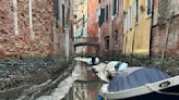 Gondolas left stranded as Venice's canals run dry