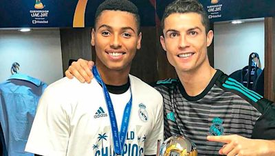 Fue promovido al primer equipo del Real Madrid a los 16 años, tuvo como compañero a Cristiano Ronaldo y terminó en prisión