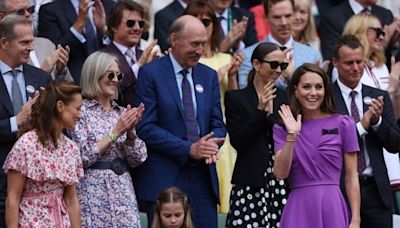 凱特王妃攜女現身溫布頓男單決賽 全場歡呼迎接進場 - 國際