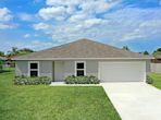 18 Rockne Ln, Palm Coast FL 32164