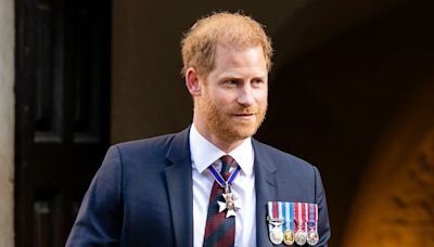 Prince Harry Supported by Princess Diana’s Siblings at Invictus Games Event