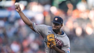 Ronel Blanco strikes out 8 in 6 innings as Astros beat Giants