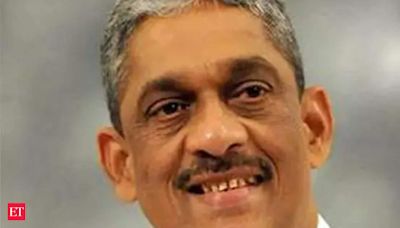 Sri Lanka's former Army chief Sarath Fonseka announces presidential candidacy