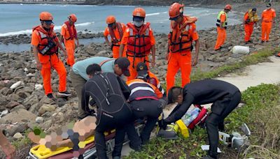 澎湖「夢幻沙灘」驚傳遊客被浪捲走！ 新北33歲男拖帶上岸無生命跡象