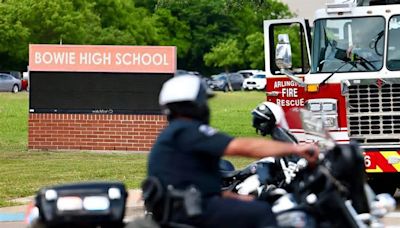 Student dies after shooting at Arlington Bowie High School in Texas; 17-year-old suspect in custody