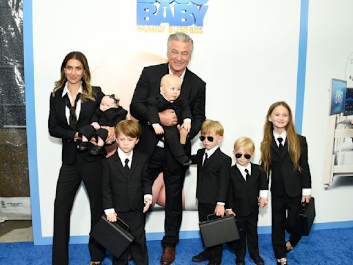 Alec and Hilaria Baldwin (and their 7 kids) to star in TLC reality show 'The Baldwins'