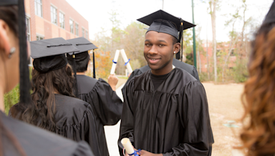 Morris Brown College Extends Acceptance Offer To Entire Graduating Class Of Atlanta High School