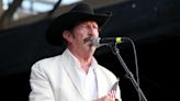 Kinky Friedman, Provocative Musician, Author and One-Time Politician, Dies at 79