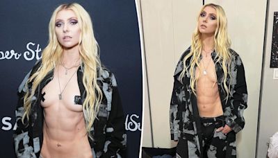 ‘Gossip Girl’ alum Taylor Momsen ditches shirt in edgy ab-baring NYFW look