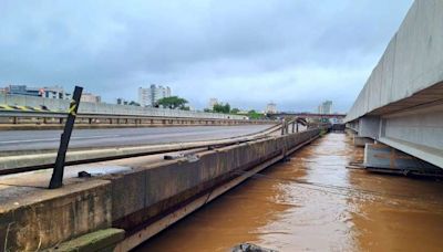 São Leopoldo: ponte na BR-116 é interditada e abastecimento de água interrompido