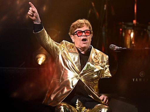 Elton John Returns To The Top 10 In The U.S.