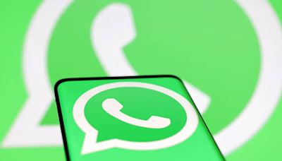 WhatsApp now lets you block messages from unknown contacts, but there’s a catch