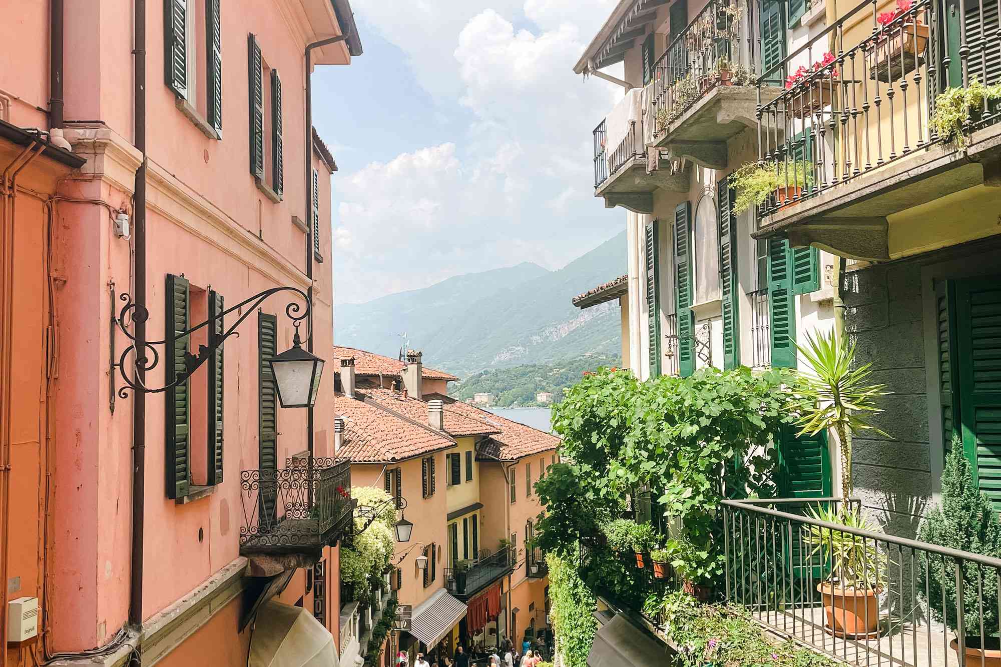 This Charming Lake Town in Italy Has Grand Hotels, Boat Tours, and Some of the Country's Most Beautiful Gardens