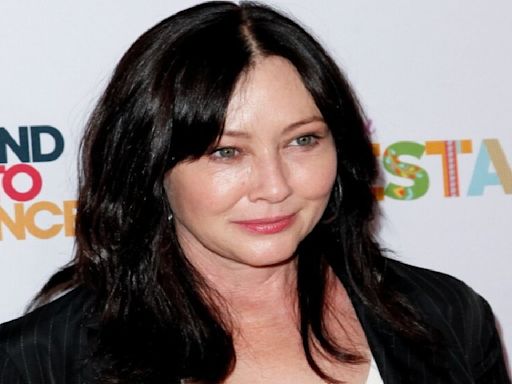 'True To Who She Was': Degrassi Star Shenae Grimes Pays Tribute To Late Actress Shannen Doherty