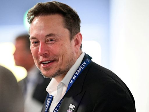 Elon Musk vows to ‘destroy the woke mind virus’ after feeling ‘tricked’ into allowing his boy to have puberty blockers