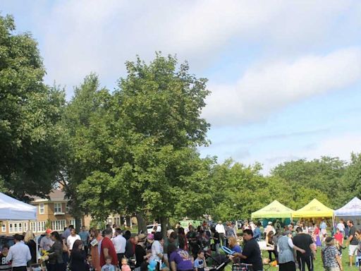 Chabad of the East Side hosts Rosh Hashana Market ahead of Jewish New Year