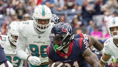 DT Brandon Pili Miami Dolphins Training Camp Preview