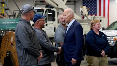 Biden visita Wisconsin para promover mejoras eléctricas y de ampliación en el acceso a internet