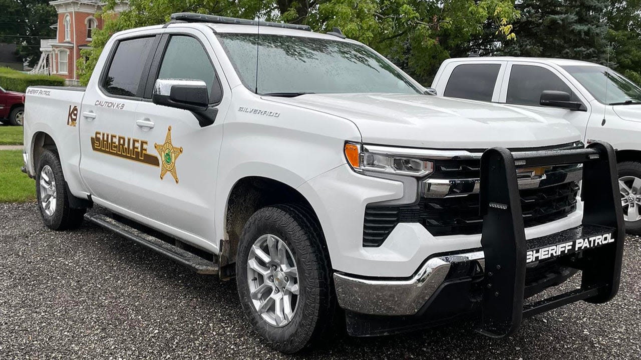 Crop duster dies in fiery plane crash in Benton County soybean field