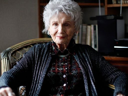 Weeks After Alice Munro’s Death, Daughter Tells of Dark Family Secret