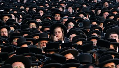 Ultra-Orthodox protests after Israel army says draft notices to start