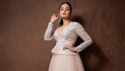 Sreemukhi's Bodice And Tulle Skirt Look Is A Perfect Blend of Elegance And Grace - News18