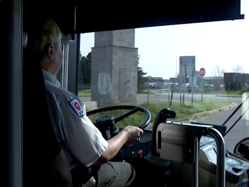 Metro Transit driver gives passenger shoes off her feet