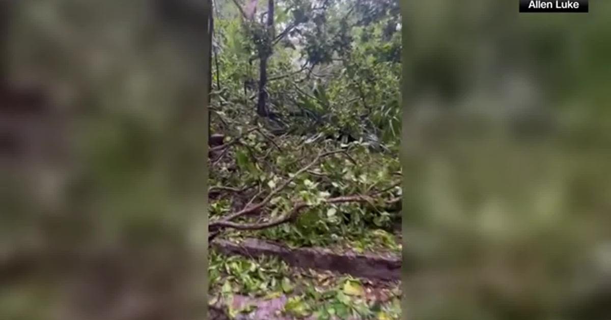 RAW: HURRICANE BERYL/DAMAGE IN PLAYA DEL CARMEN