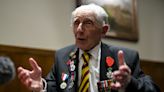 D-Day veteran describes ‘big adventure’ and a cup of tea after landing