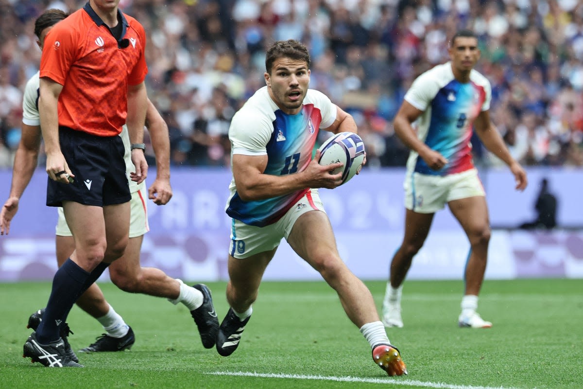 Olympics 2024 LIVE: Antoine Dupont’s leads France to brilliant rugby sevens gold before first swimming finals