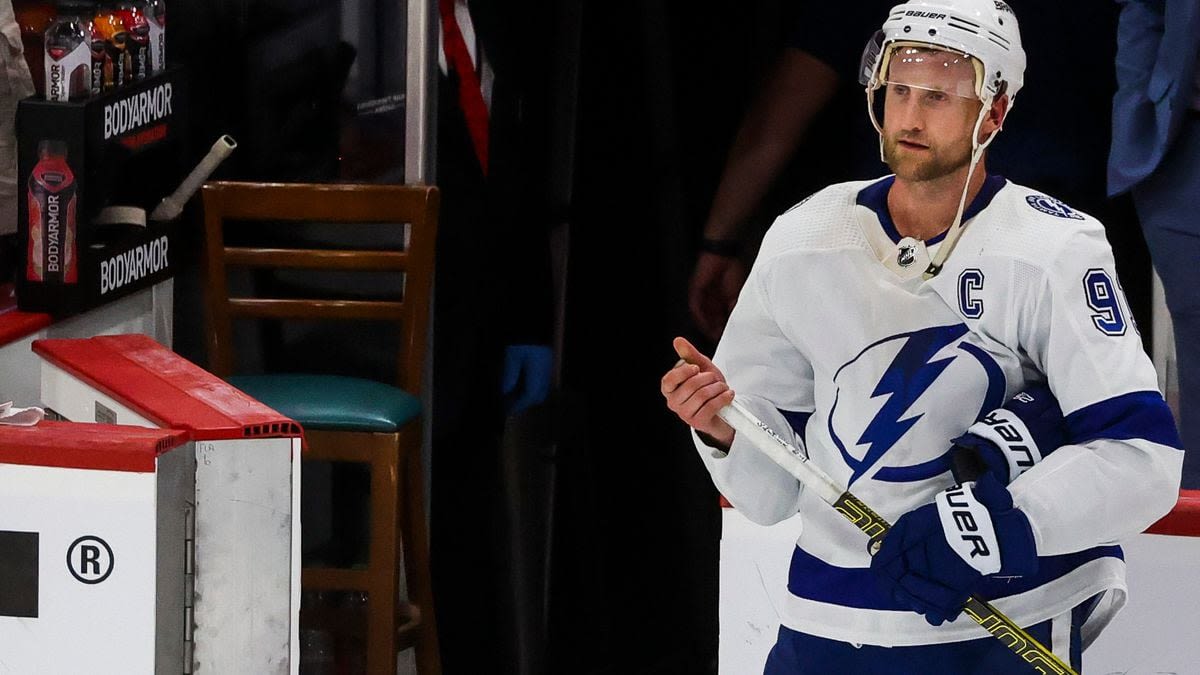 A closer look at the Lightning’s contract impasse with Steven Stamkos