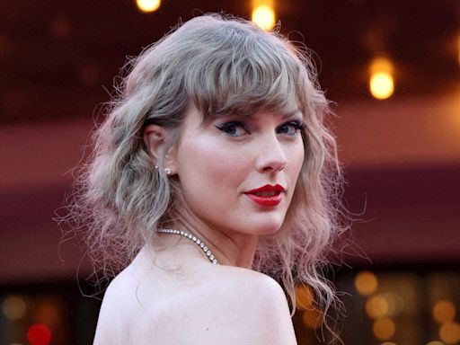 Vance's 'childless cat ladies' comment sparks uproar from Swift fans: 'Armageddon is coming'