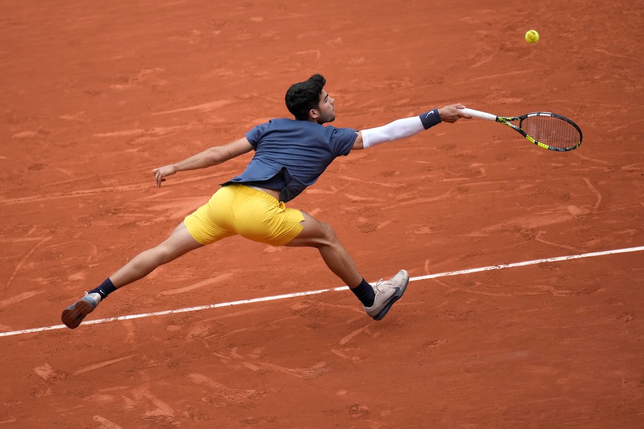 French Open quarterfinals free live stream (6/4/2024): How to watch Alcaraz vs. Tsitsipas without cable