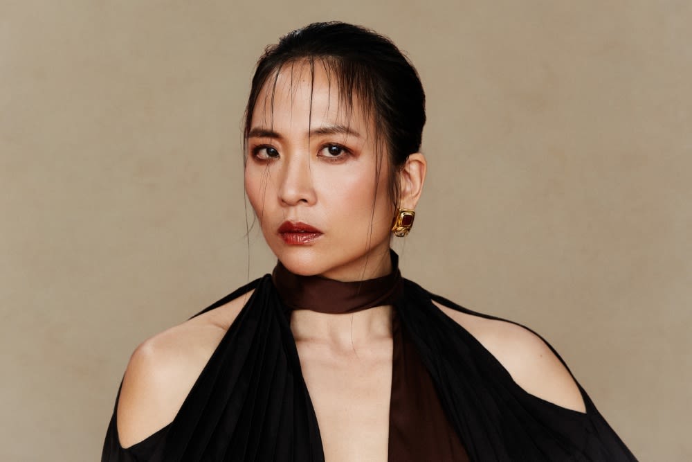 Sandra Yi Sencindiver Talks Hopes for ‘Geek Girl’ Season 2, Teases Secretive ‘Alien’ Series: ‘Fans of the Original Movies’ Will Be...