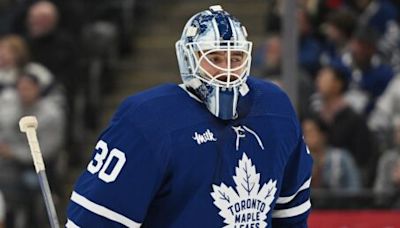 Leafs make shock move by re-signing oft-injured goalie Murray | Offside