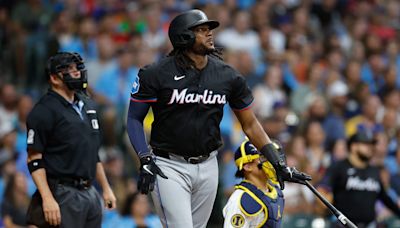 Diamondbacks acquire Josh Bell, who had been placed on waivers by Marlins: Source
