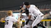 Arizona Diamondbacks rally from 6-run deficit, walk off San Diego Padres 7-6