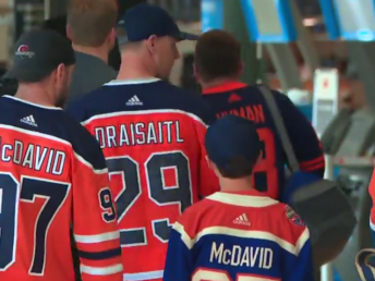 Oilers fans have invaded Florida in huge numbers for Game 7 | Offside