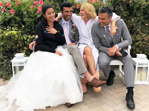 Gina Rodriguez and Justin Baldoni Celebrate 'Jane the Virgin; on the 5th Anniversary of Its Series Finale: ‘Miss This Life’