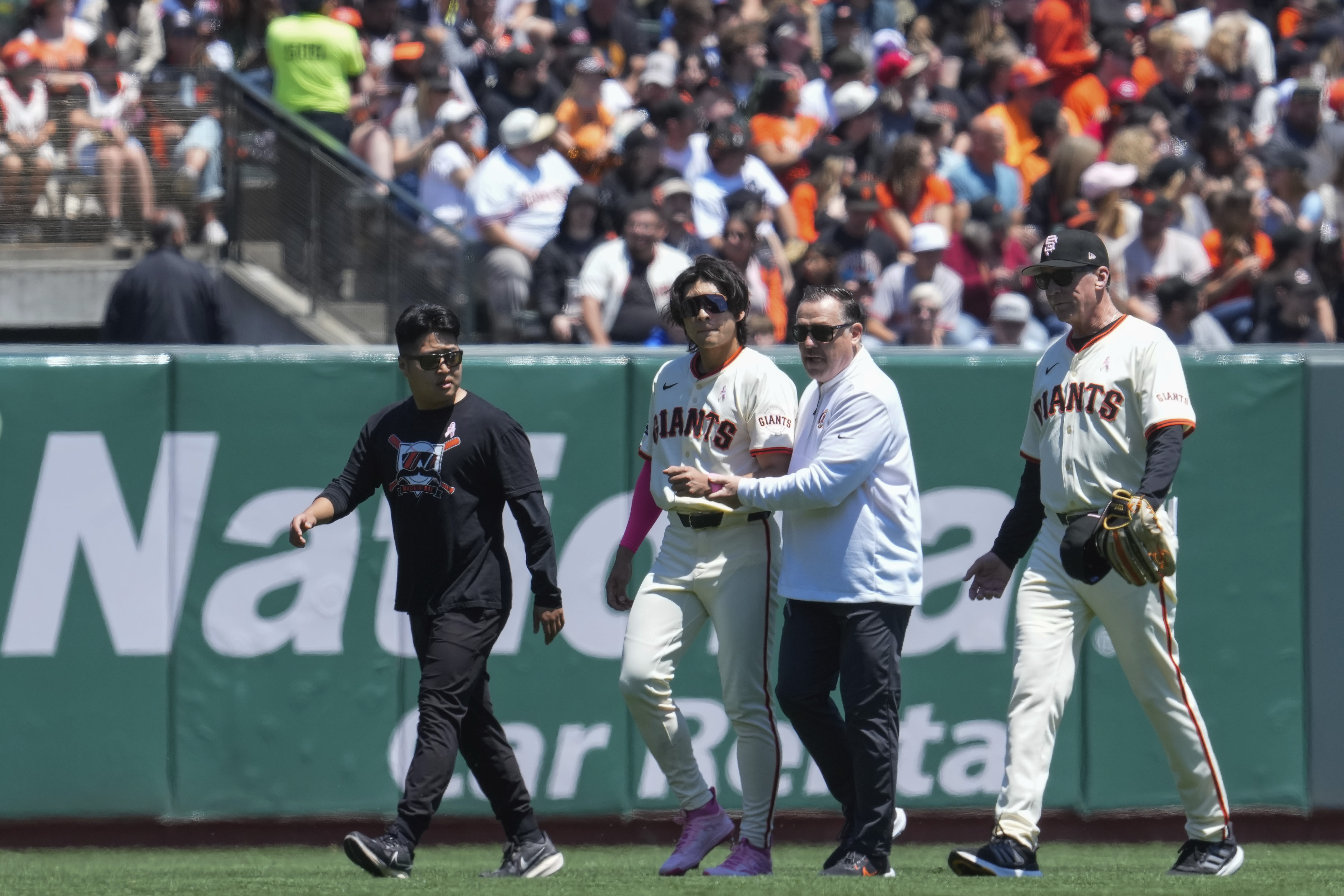 Giants' Jung Hoo Lee to have season-ending surgery on dislocated left shoulder