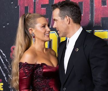 On connaît le (célèbre) parrain du quatrième enfant de Ryan Reynolds et Blake Lively… Le rappeur T.I. a été arrêté…