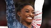 Simone Biles fans spot touching detail in Jonathan Owens video