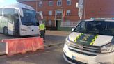 Un guardia civil fuera de servicio evita un accidente de autobús en Jaén tras desvanecerse el conductor