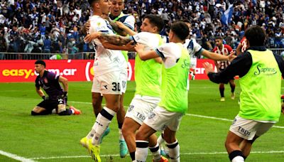 Alejo Sarco, el pibe que entró, marcó su primer gol en Primera y le dio el empate a Vélez