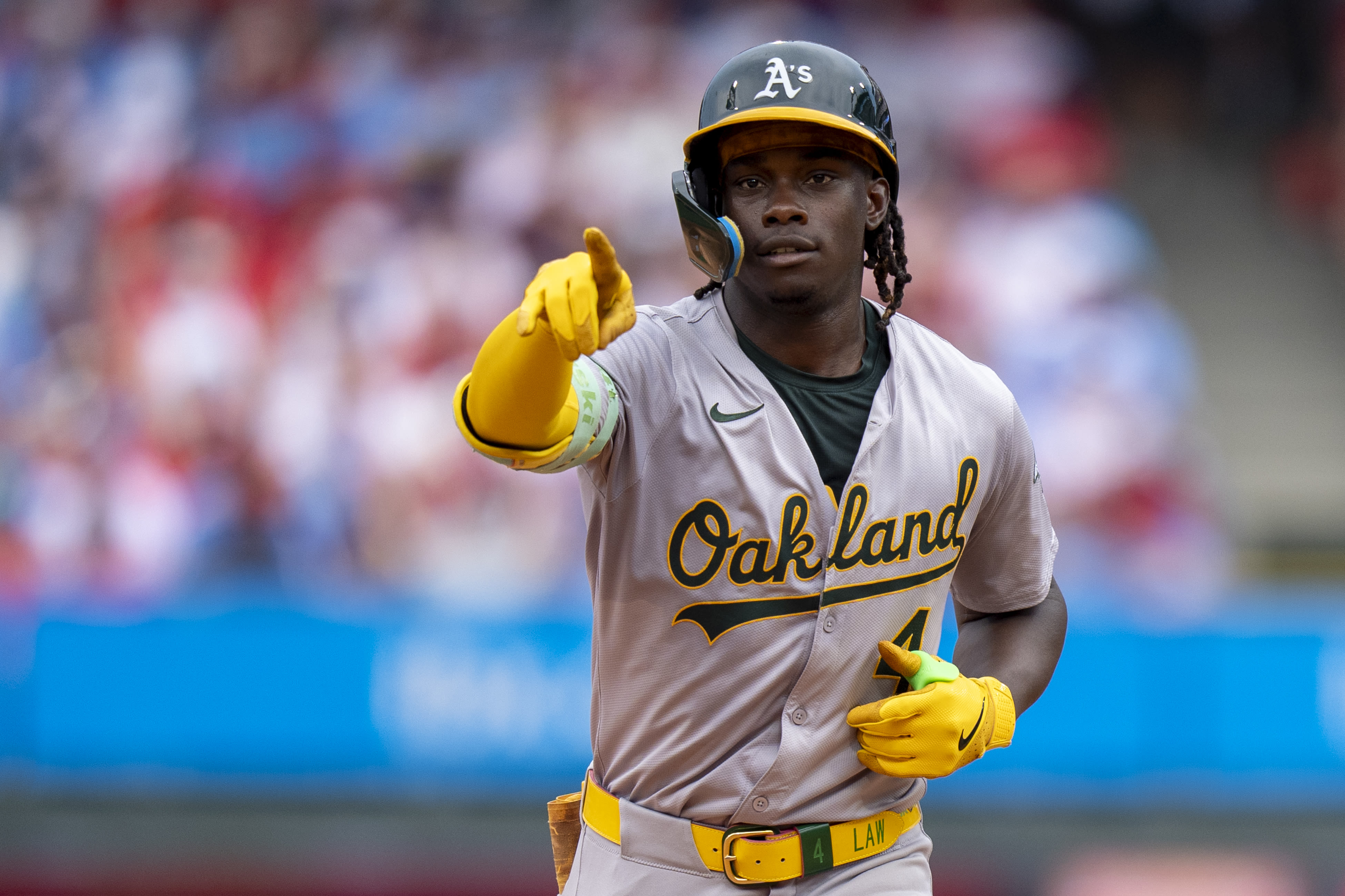 Lawrence Butler hits 3 of Athletics' 8 homers in 18-3 rout of Phillies