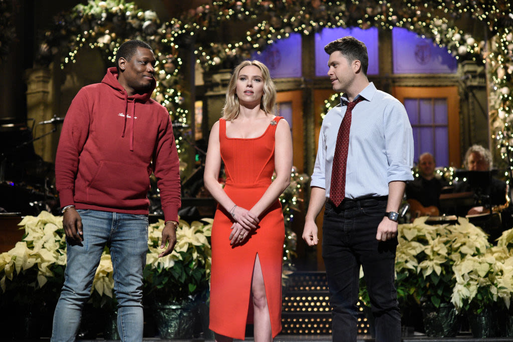Scarlett Johansson Reveals Her Dread Of One ‘SNL Weekend Update’ Tradition
