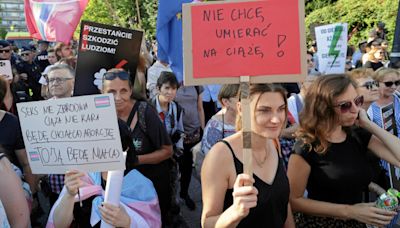 Pologne: déçues du gouvernement, les manifestantes pro-avortement dans la rue